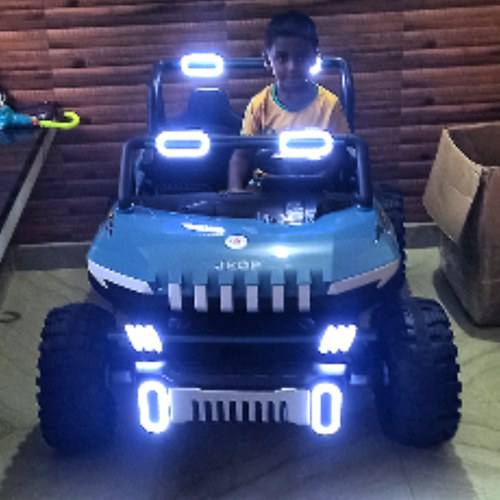 Toy jeep